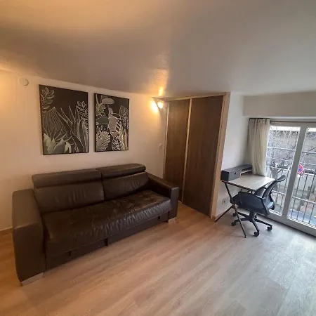 Le Jardin De T2 Hyper Center *